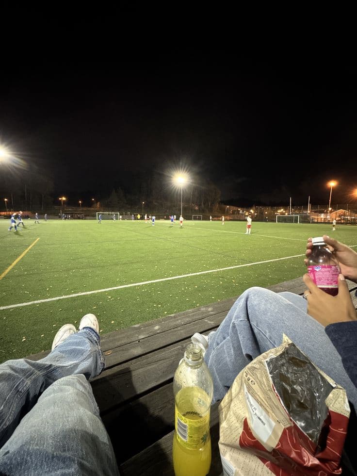 A floodlit five a side pitch at night